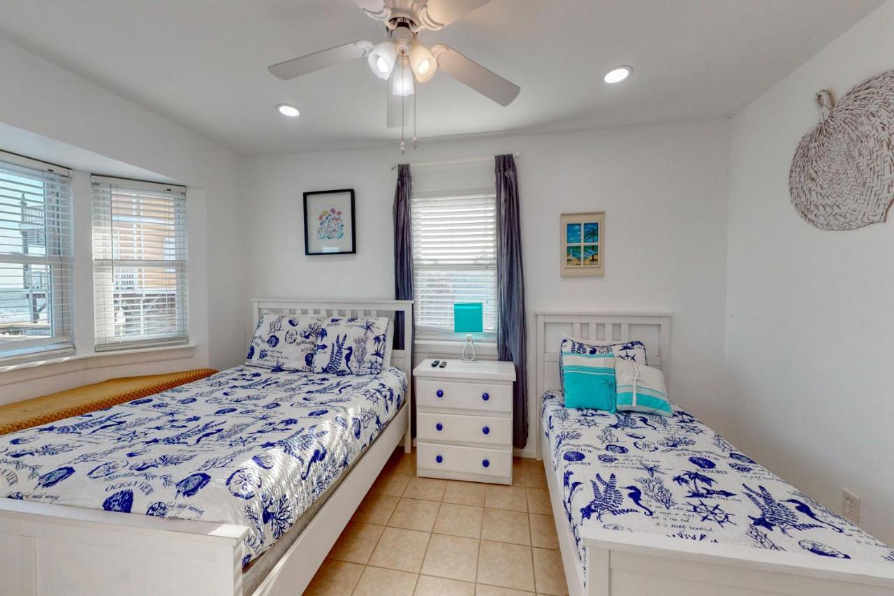 Gulf Front Retreat Villa Galveston Exterior photo